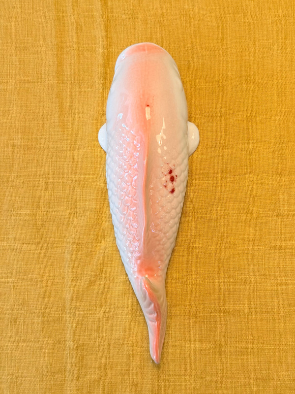 Koi Wandvase aus Porzellan – UNPEREFEKT PERFEKT – Bild 4